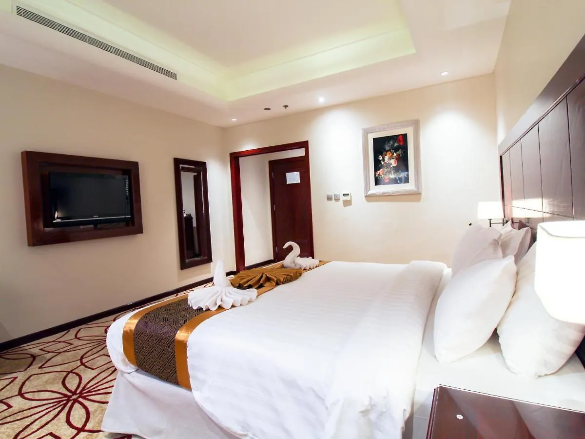 Lotaz Hotel - Al Shatea Jeddah