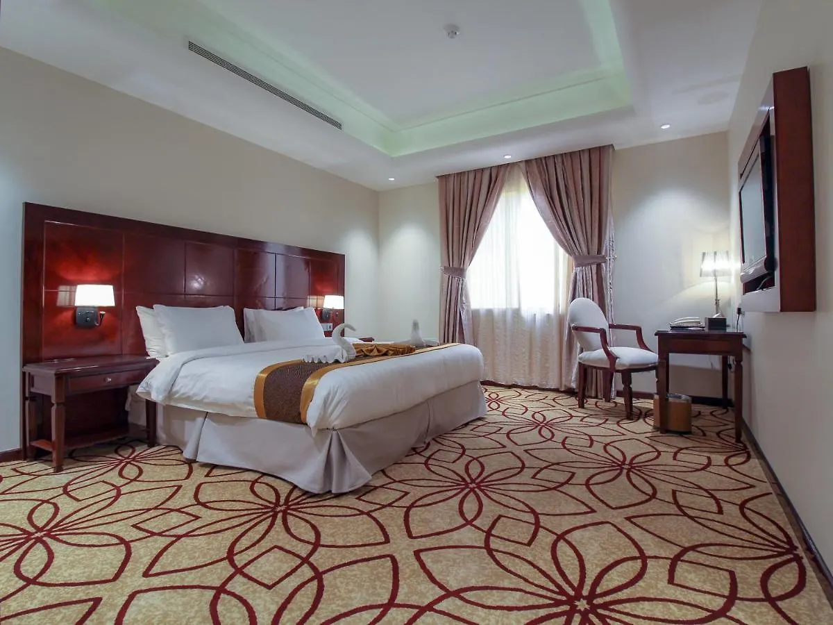 Lotaz Hotel - Al Shatea Jeddah 3*,