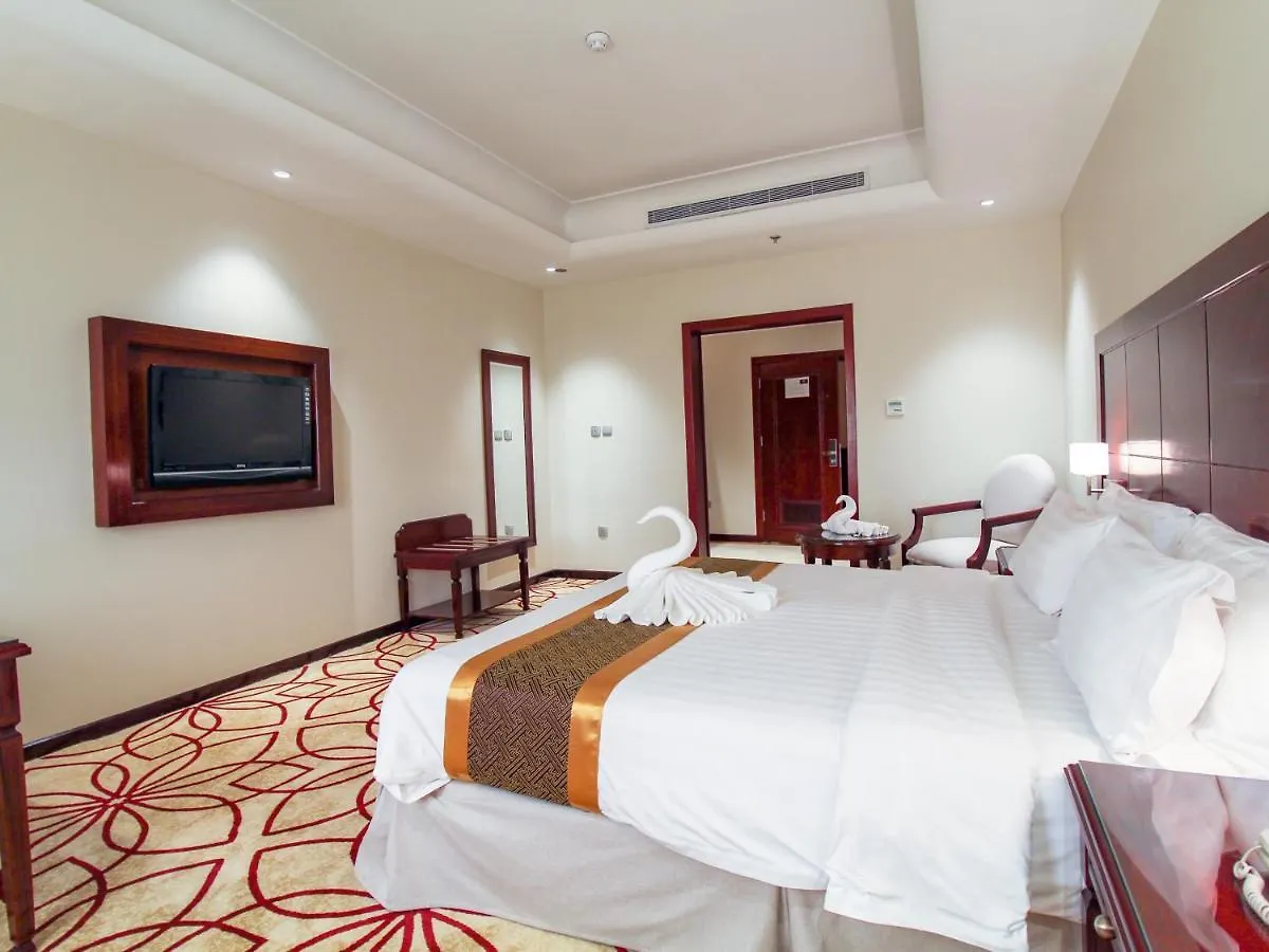 Lotaz Hotel - Al Shatea Jeddah 3*,